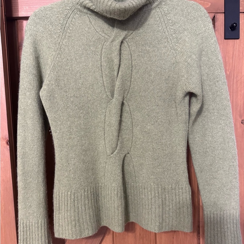 Green Knit Turtleneck Sweater with Front Cable Detail